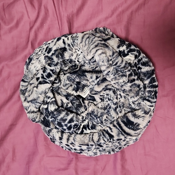 Minky Neck Warmer - Picture 1 of 4